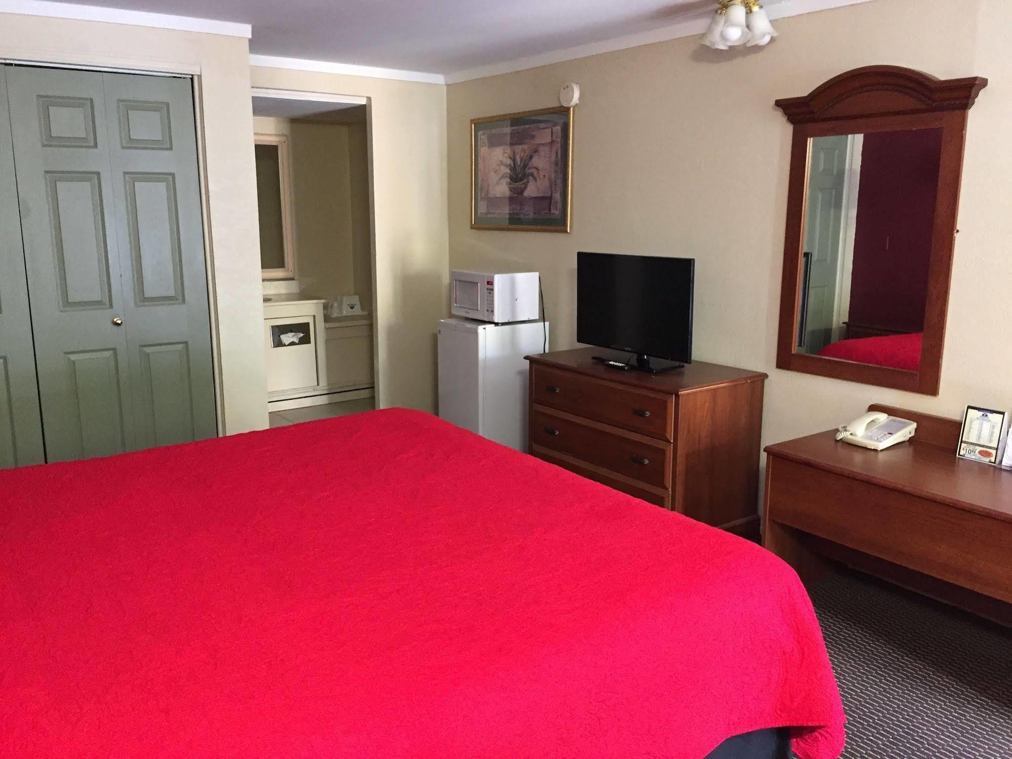 Fairbridge Inn Express ميريلفيل المظهر الخارجي الصورة